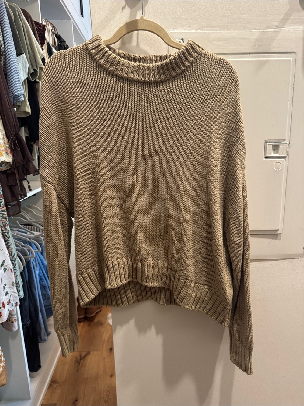 Jenni Kayne Relaxed Ribbed-Neck Sweater in Beige